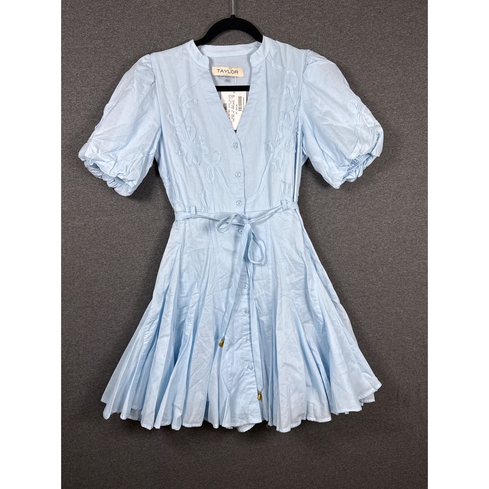 Taylor Light Blue Floral Embroidered Button Front Puff Sleeve Dress Size 4 NWT